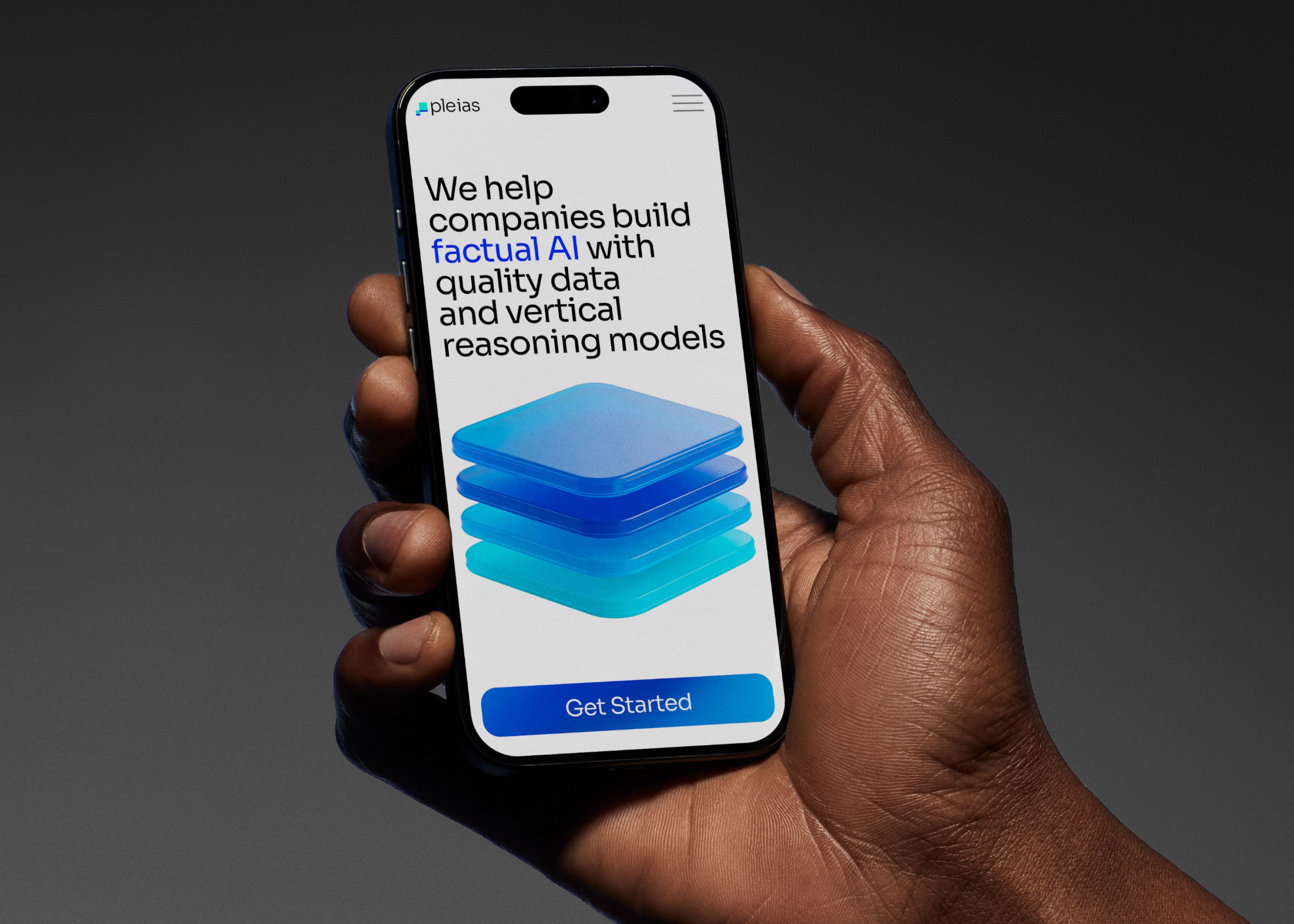 Pleias mobile homepage on a phone